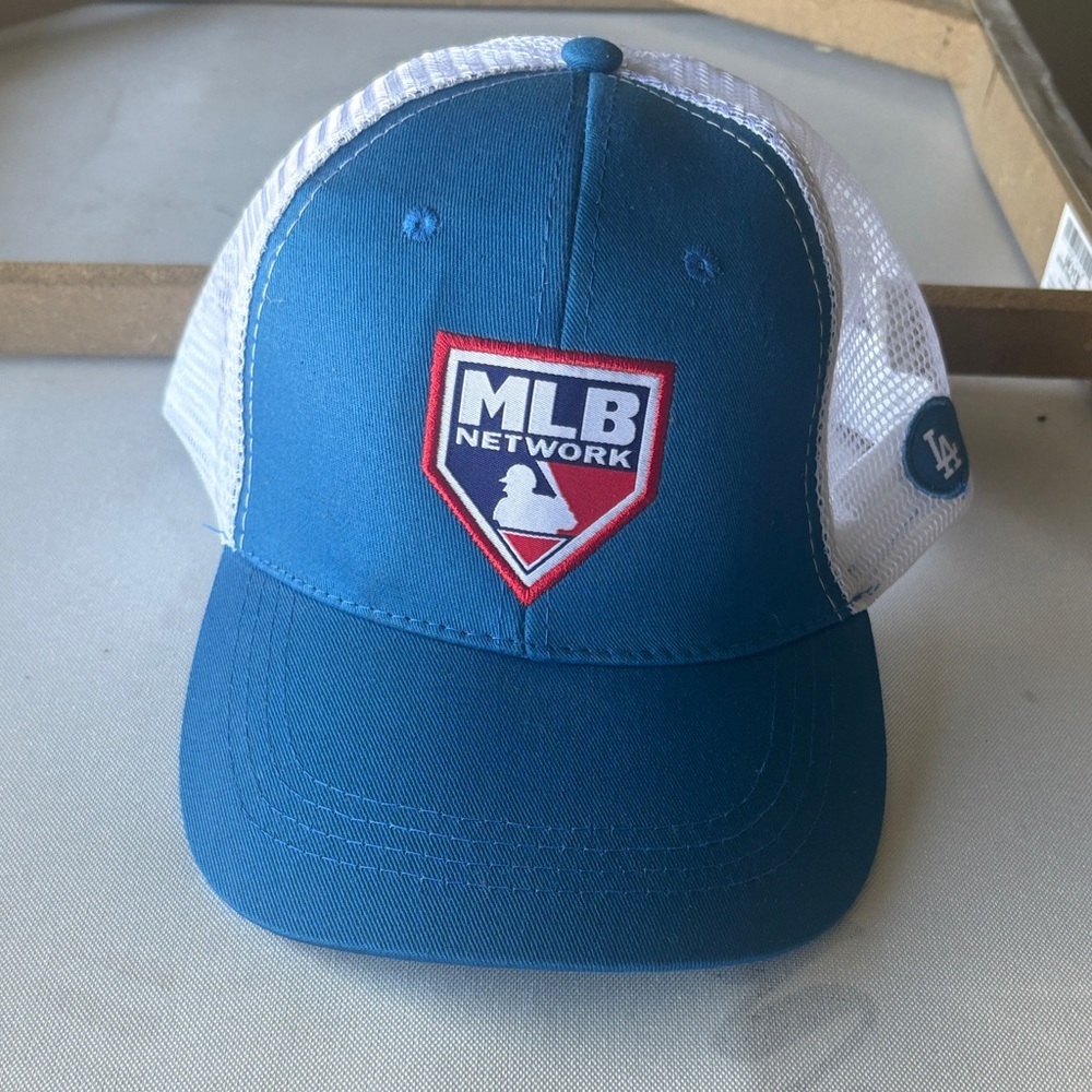 MLB Teal and White Mesh Snapback Trucker Hat